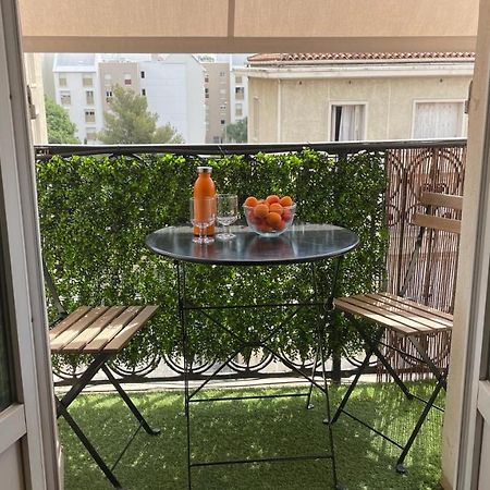 Appartement Mignon Calme Douillet Ascenseur Clim Etage Eleve Proche Parking Et Toutes Commodites Au Coeur Du Toulon Historique Bagian luar foto