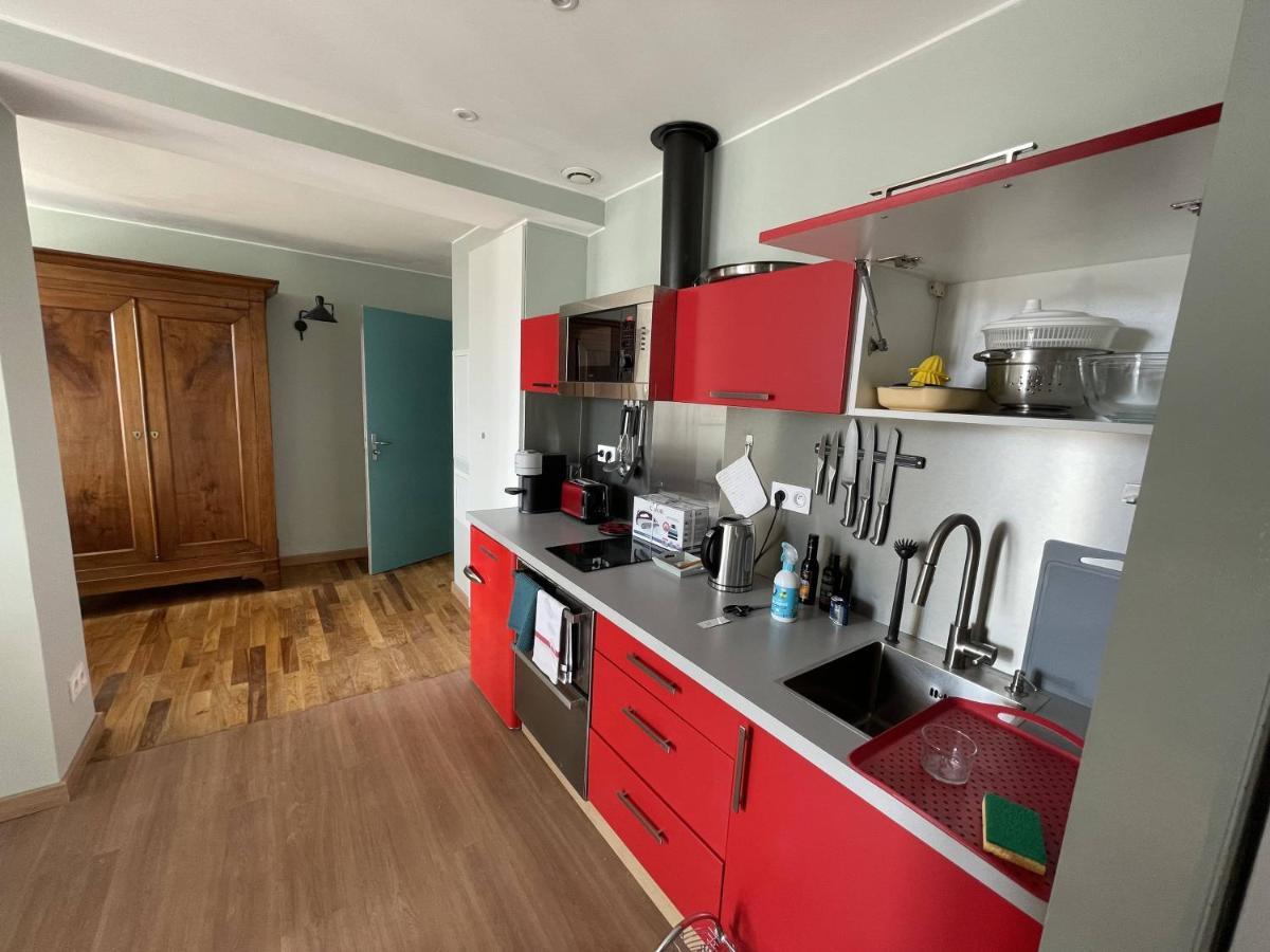 Appartement Mignon Calme Douillet Ascenseur Clim Etage Eleve Proche Parking Et Toutes Commodites Au Coeur Du Toulon Historique Bagian luar foto