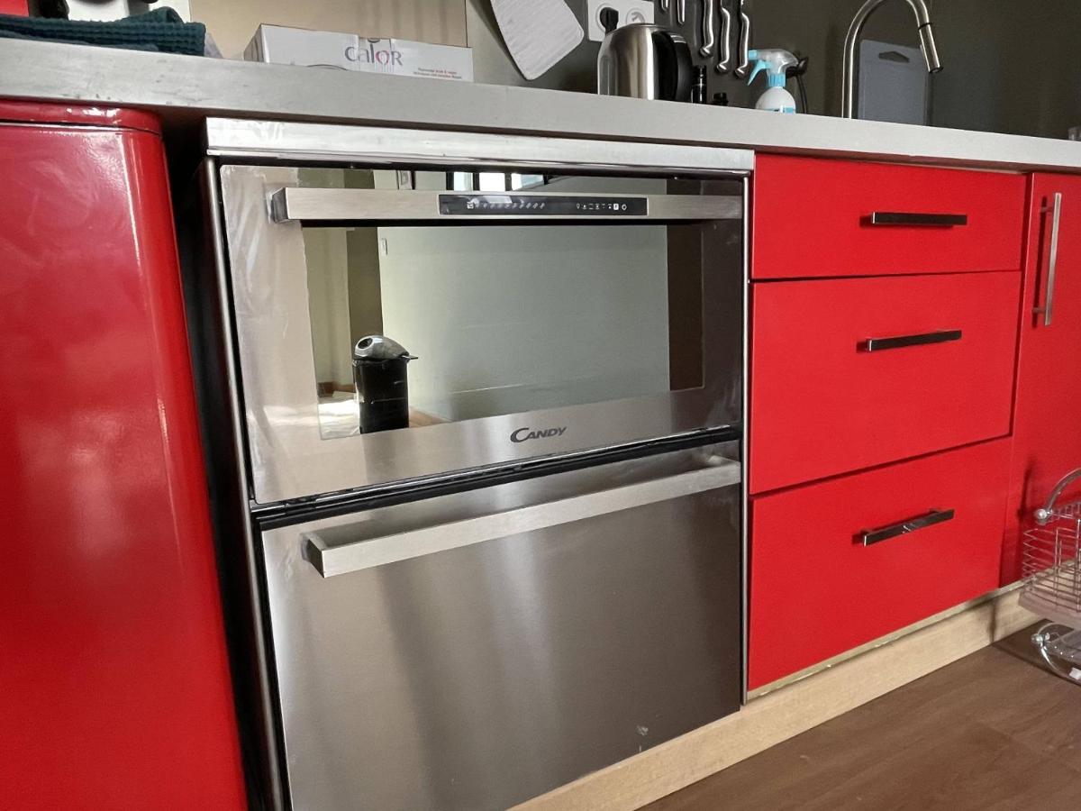 Appartement Mignon Calme Douillet Ascenseur Clim Etage Eleve Proche Parking Et Toutes Commodites Au Coeur Du Toulon Historique Bagian luar foto