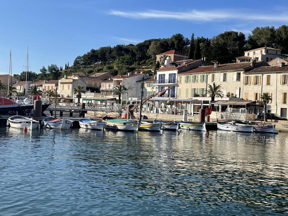 Appartement Mignon Calme Douillet Ascenseur Clim Etage Eleve Proche Parking Et Toutes Commodites Au Coeur Du Toulon Historique Bagian luar foto